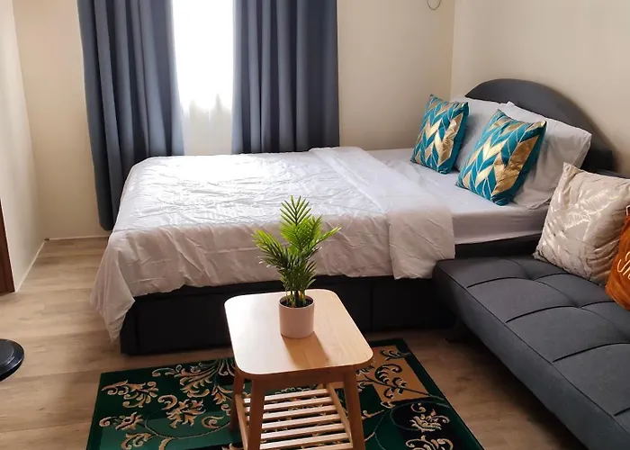 Homey And Cozy Aparthotel Punta Engano (Mactan)