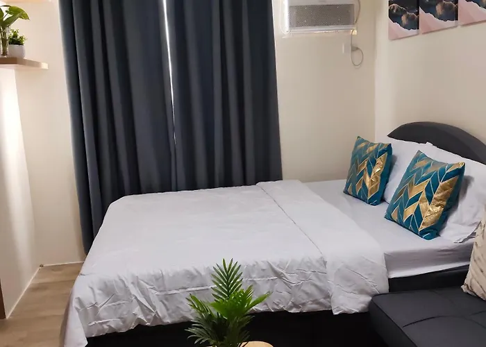 Homey And Cozy Aparthotel